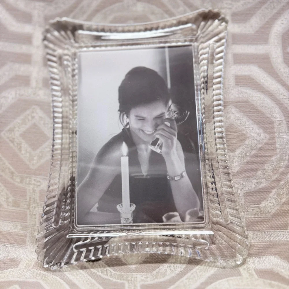 Waterford Crystal Lismore Essence5x7 Picture Frame Scalloped Clear Glass